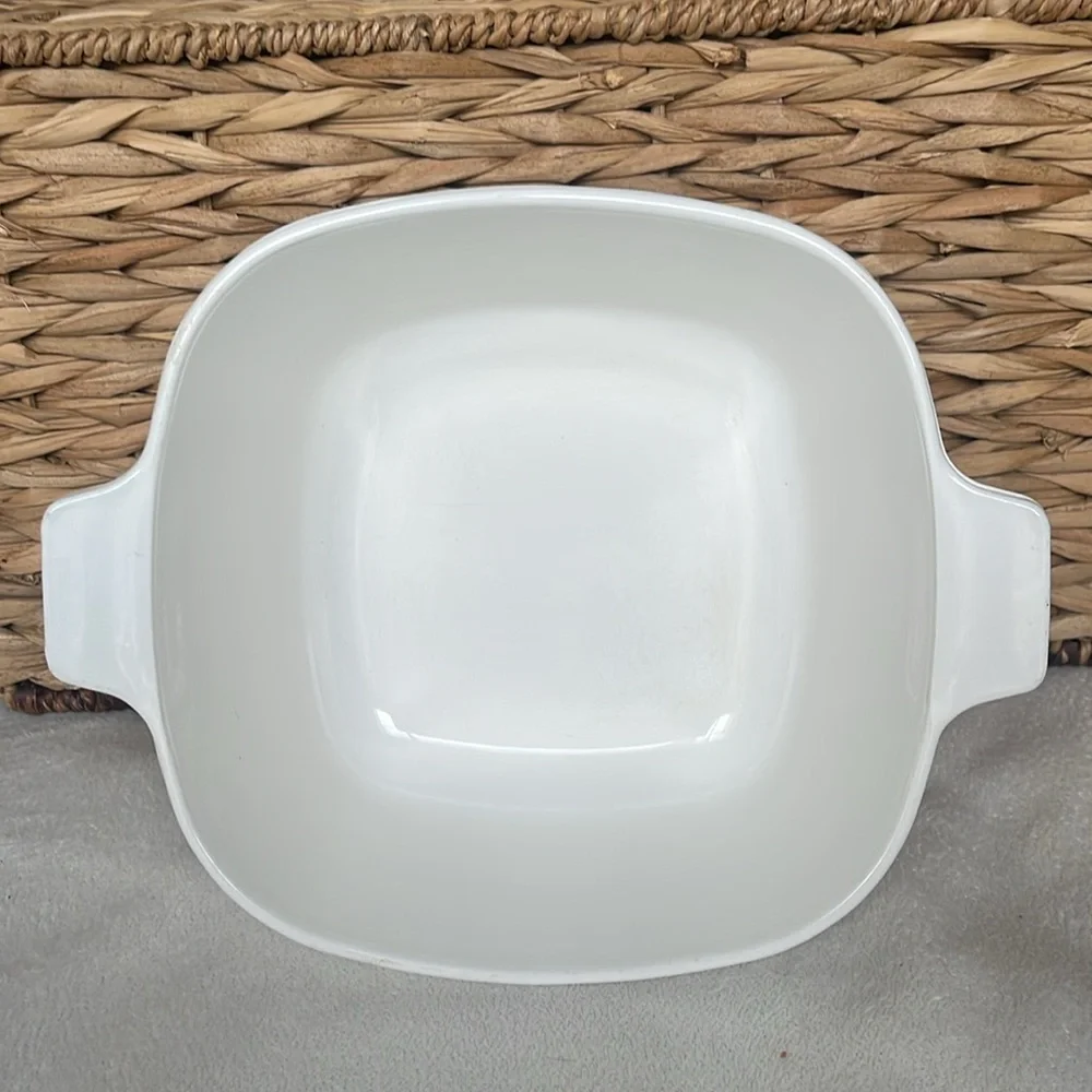 Corningware 1 1/2 Qt Cornflower White Blue Casserole Deep Baking Dish 7”